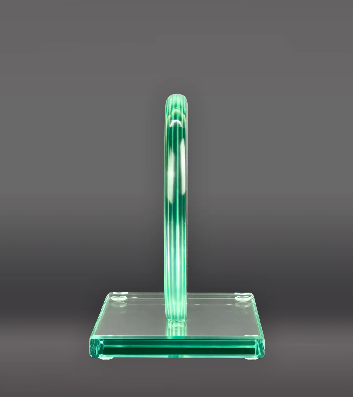 Circle Glass Plaque Award - Image 3