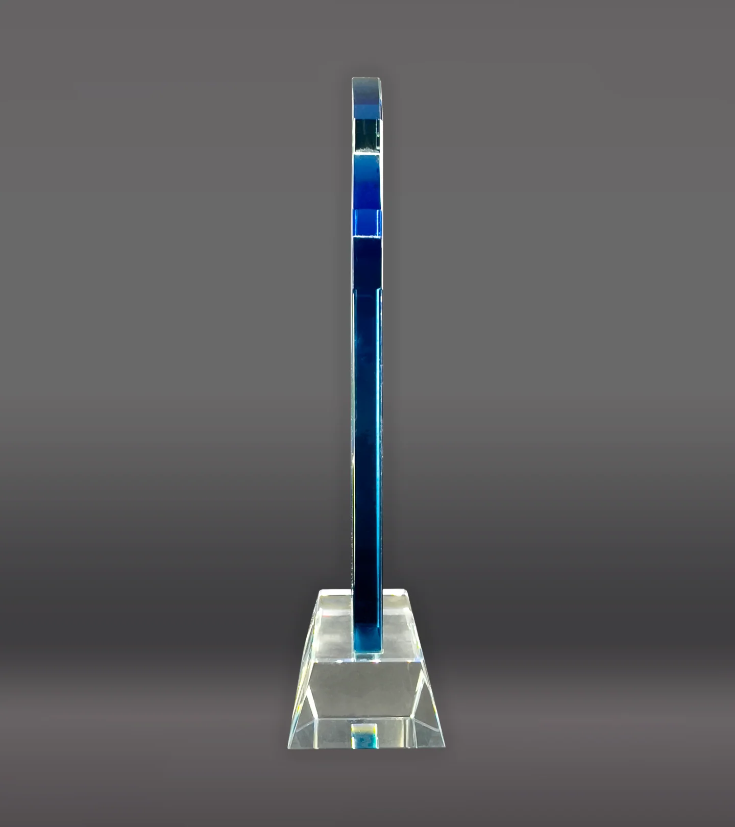 Imperial Color Glass Award with Blue & Gold Accent Columns - Image 3