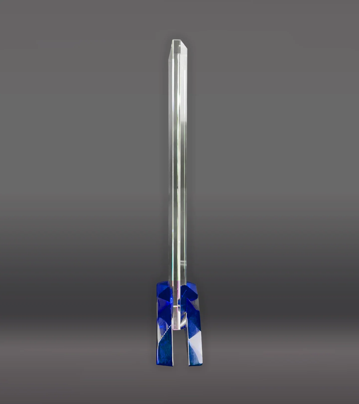 Rectangle Glass With Blue Base - Image 2